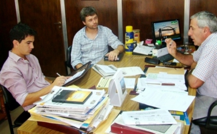 Hernández se reunió con concejales opositores